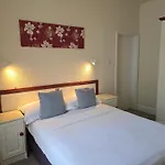Nova 게스트하우스 3*