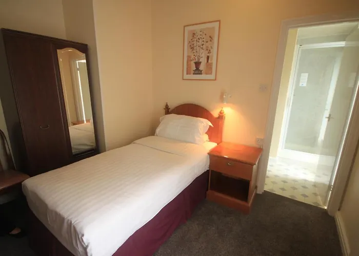 Nova 3* Saint Helier Jersey